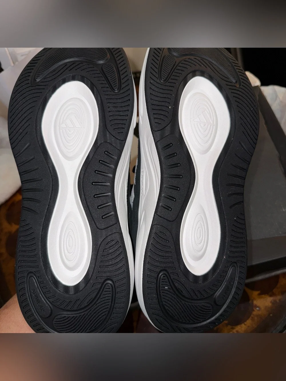 NEW Adidas Cloudfoam Cuxxion 80s Men’s 9.5 Wide Sneakers - Tags & Box